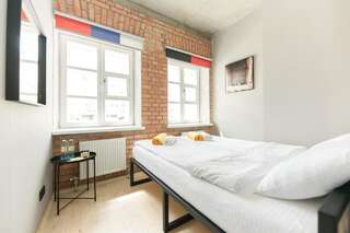 Хостелы Hostel Urban Минск Двухместный номер эконом-класса с 1 кроватью и общей ванной комнатой-3
