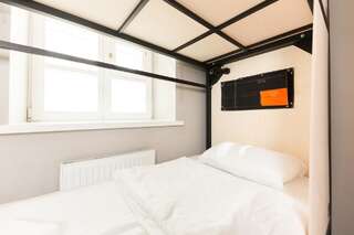 Хостелы Hostel Urban Минск Кровать в общем 6-местном номере для мужчин и женщин-3