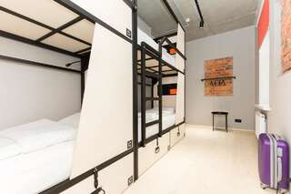 Хостелы Hostel Urban Минск Кровать в общем номере для женщин с 4 кроватями-1